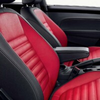 The Beetle R-Line Meister The Beetle 2.0 R-Line Meister Set black and red leather seat.