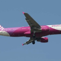 Airbus A320-214, JA817P in normal livery.