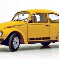 Official PR shot. Note 'jeans bug' stripe - for production changed to just 'jeans'.
