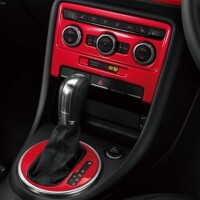 Choice of White, Black or Red interior panels.