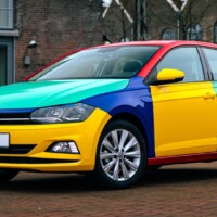 2021 Harlequin in Chagall Blue, Ginster Yellow, Pistachio Green and Tornado Red.